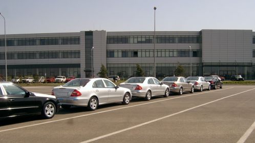 探訪德國奔馳汽車制造廠房?jī)?nèi)部結(jié)構(gòu)